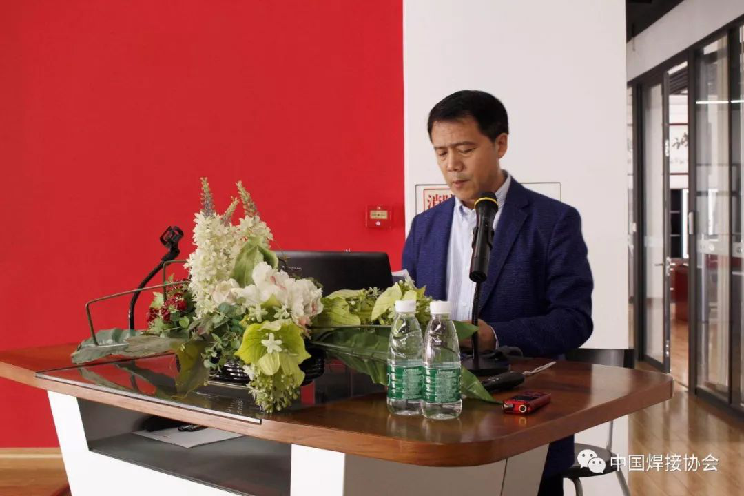 ./app/Addon ./app/Addon